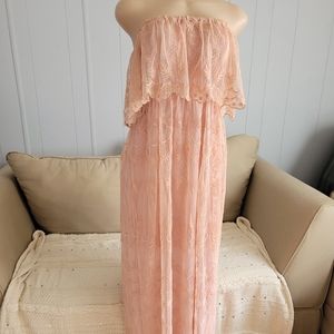 Forever21 medium blush lace dress.